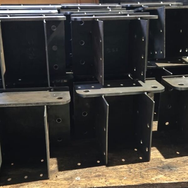 METĀLA DETAĻAS IZGATAVOŠANA